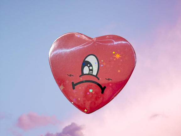 Sad Heart Button Pins/Magnet